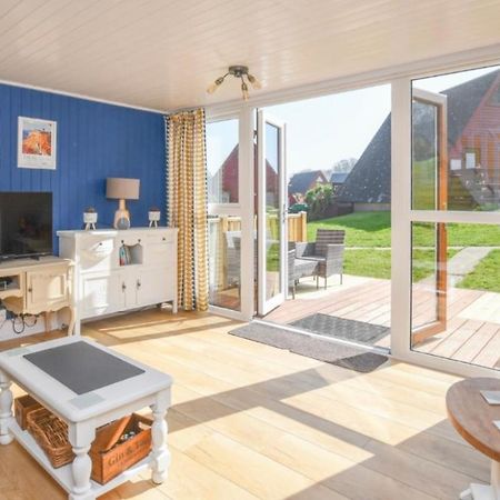 Foxes Sea Side Retreat Deluxe Chalet Is A Lovely Holiday Home Tucked Away On The Kent Coast Kingsdown  Zewnętrze zdjęcie